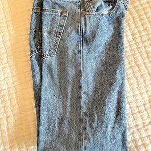 LEVI'S 32/32 NWOT